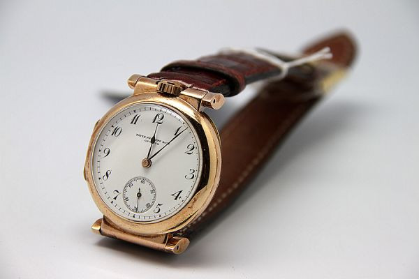 陀錶變腕錶 一款特別改裝的百達翡麗