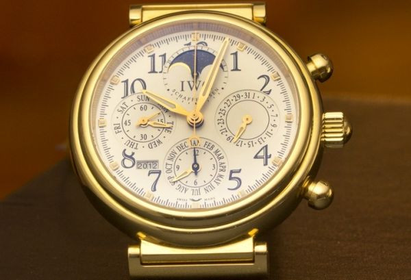 IWC 萬年曆錶的獨特之處