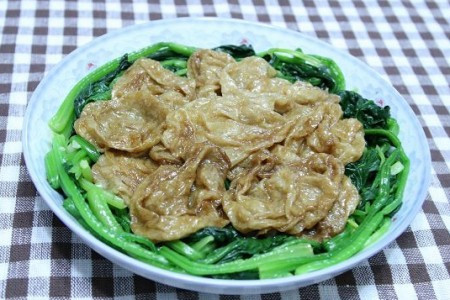  有營素菜：油筋扒菠菜