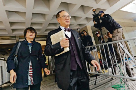 未提與黃楚標關係 曾蔭權申報利益涉隱瞞 未提與黃楚標關係 曾蔭權申報利益涉隱瞞