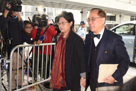 曾蔭權涉貪 妻被指收李國寶$35萬