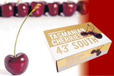 奸商疑平價車厘子充貴貨 收購名牌盒重裝