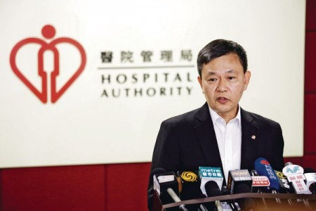 梁栢賢致歉 遲通報或因醫生放假鄧女考試