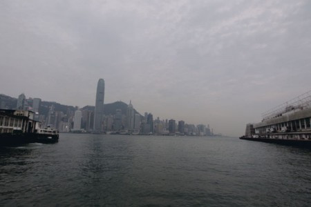 毒霧罩港 6區空氣污染爆錶