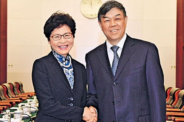 有信心以解說釋疑 林鄭：港人終會歡迎一地兩檢