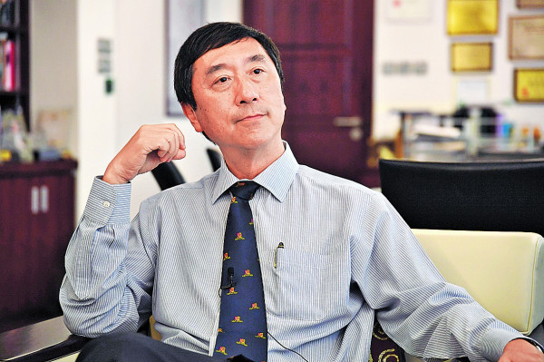 沈祖堯籲中大生 表達意見應理性