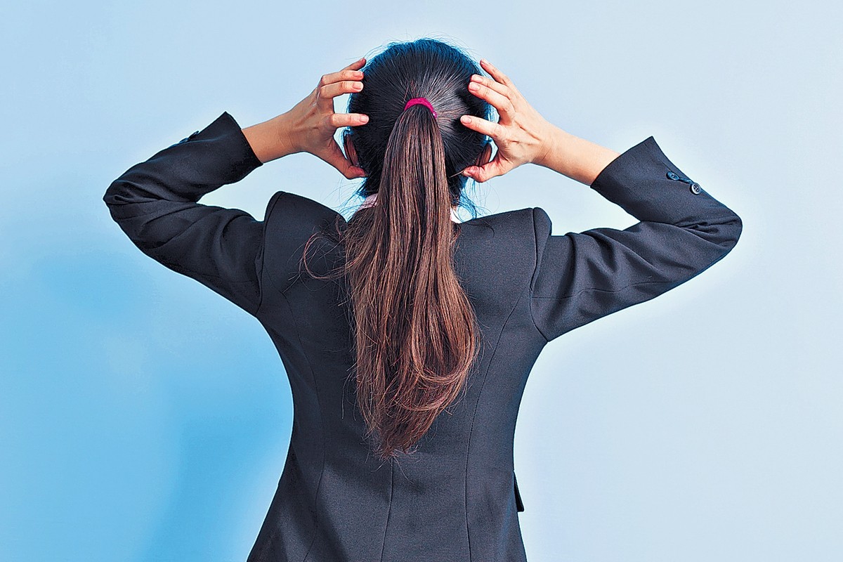 無錢供名校子補習 港媽躁鬱