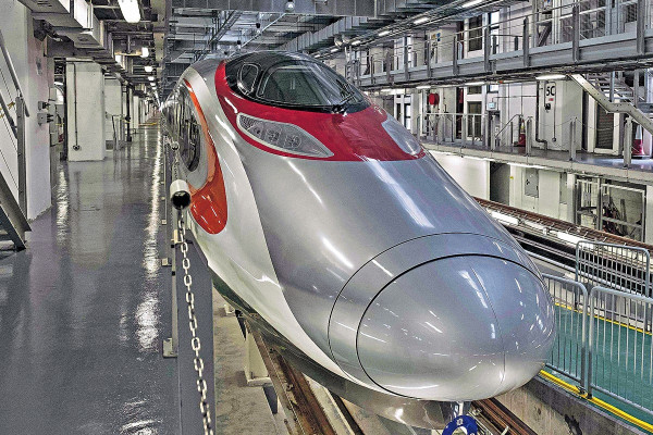 料今年逾6000萬人訪港 旅發局推高鐵團谷過夜客消費