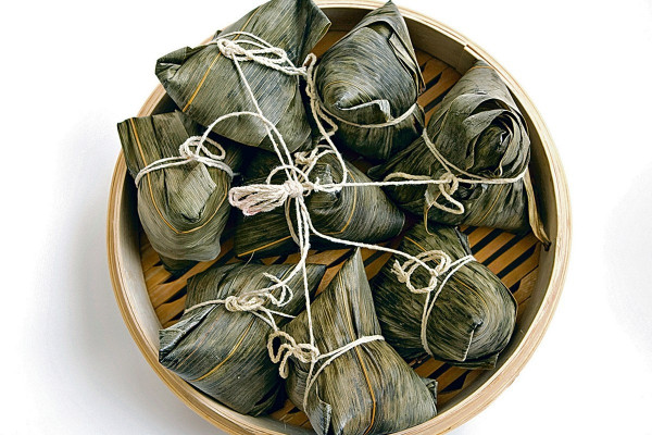 貴價鮑魚糭銷情佳 $1380兩隻禮盒裝 日限20盒天天售罄