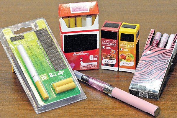 8成家長促禁電子煙 10歲童吸食 誤會不上癮