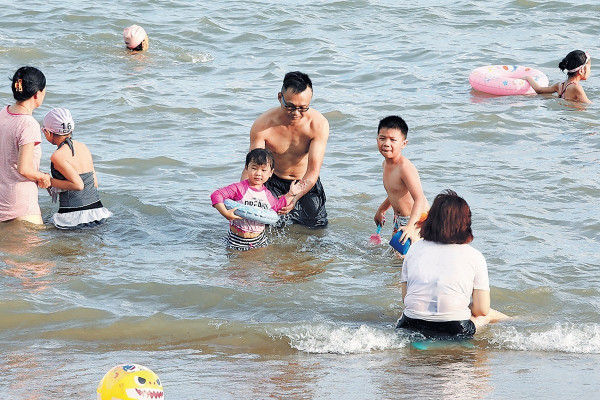 酷熱警告逾百小時 未來4日繼續33℃