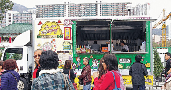 美食車不得轉售 店主無奈蝕住做