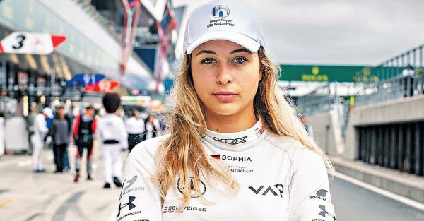 澳門F3意外 炮彈飛車撞採訪台釀5傷 17歲德國女車手脊椎骨折