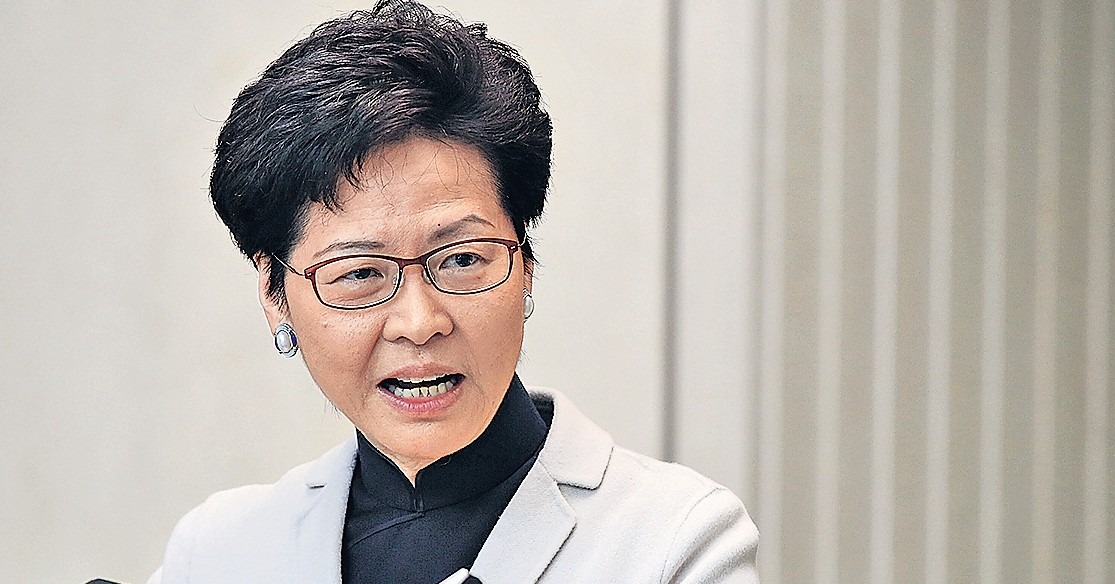 破例回應防政治炒作 林鄭︰孟晚舟只持一本有效特區護照 破例回應防政治炒作 林鄭︰孟晚舟只持一本有效特區護照