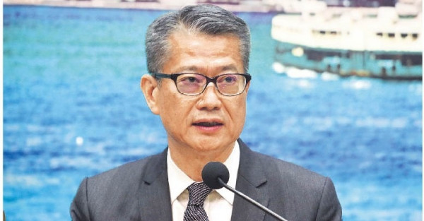 財爺$191億紓困 撐市民中小企 否認因示威派糖