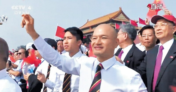 國慶70周年閱兵 習近平︰堅持一國兩制方針