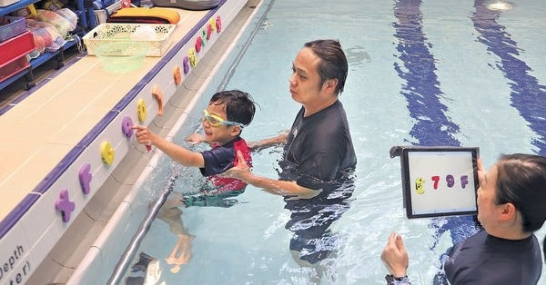 參加水療課程 特殊童情緒肌力大躍進