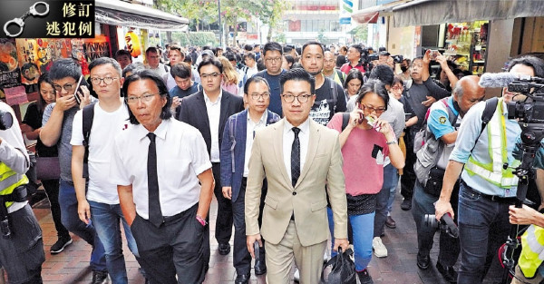 民主派候任區議員 入理大晤留守者