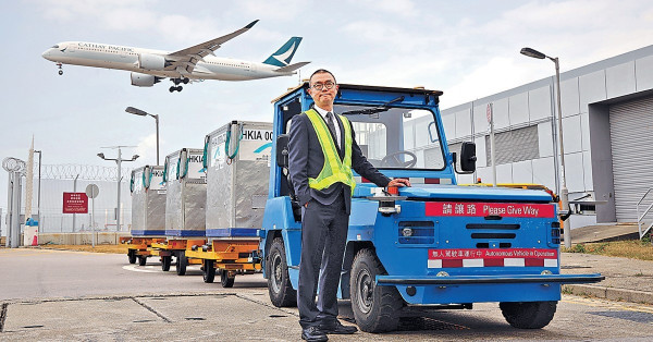 機場無人拖車 自動運作零意外