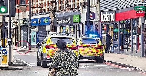 曾犯恐怖主義罪行 刺傷兩人遭警擊斃 倫敦刀手提早獲釋即施襲
