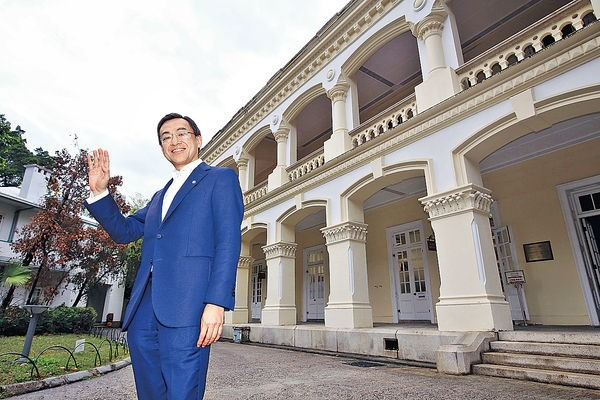 天文台長岑智明：風雨總會過去 明起退休 任內最怕山竹