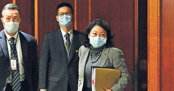 818非法集結案主控受壓換人 鄭若驊對英方人士不公平攻擊感驚訝