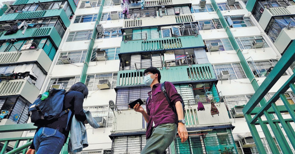 90後排公屋 近半大專或以上 輪候增至5.7年
