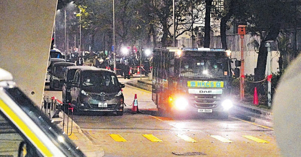 15人獲批保釋 控方即提覆核 47泛民全續還押