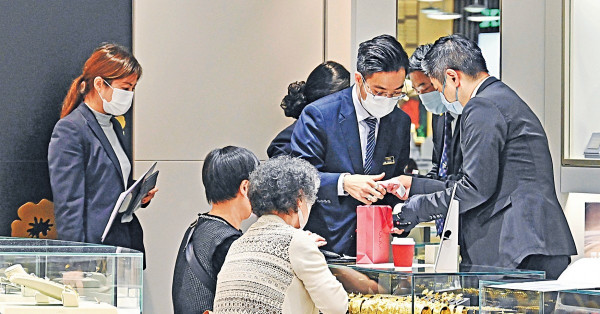 3月零售銷貨值升2成 業界：最壞時間已過 珠寶鐘錶按年大增8成