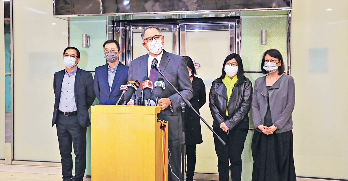 保護兒童會開首次檢討會議 冀月底就虐兒案交報告 保護兒童會開首次檢討會議 冀月底就虐兒案交報告