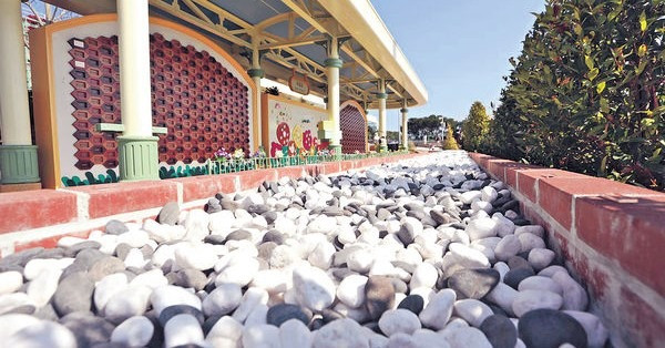 將軍澳墳場綠色殯葬區 人生月台 提供逾4800牌匾/埋置位