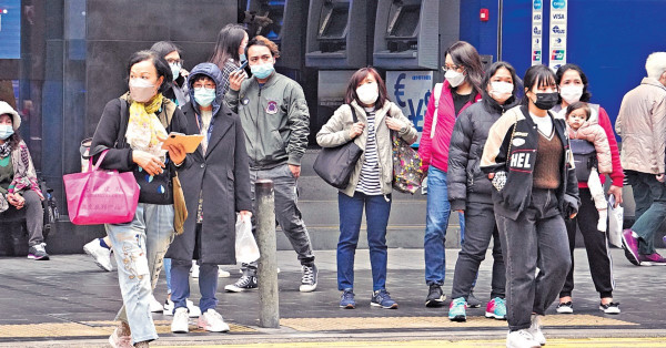 昨增614新症今恐達800 疫情不樂觀 竹篙灣收輕症患者