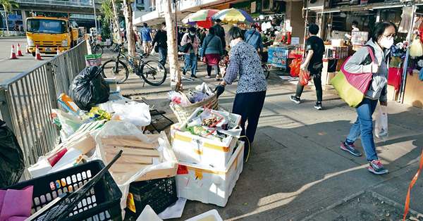 【罰款大增】亂拋垃圾$3000 店舖阻街$6000 擬明年次季修例