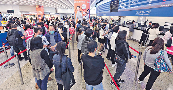 高鐵車票被指錯配 網售站賣剩票不一 陸客回程要搶飛