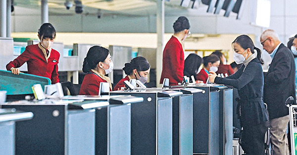 赴日航線將加至每周120班 票價料減 國泰去年蝕65.5億
