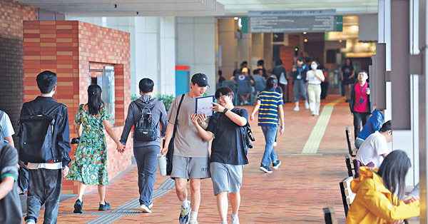 大學畢業生職缺增4成 起薪升至近1.9萬 旅遊相關專業吃香