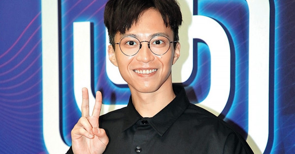 迷上14歲姚焯菲 坤哥強調無非份之想