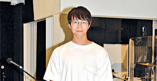 凸腩現身 吳業坤與姚焯菲拍劇無溝通