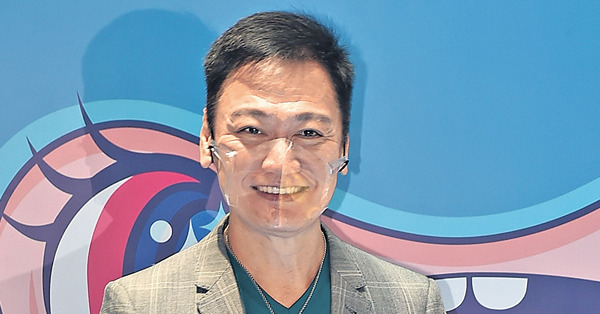 為某組合客串MV挑戰跳舞 陶大宇︰效果好開心有趣