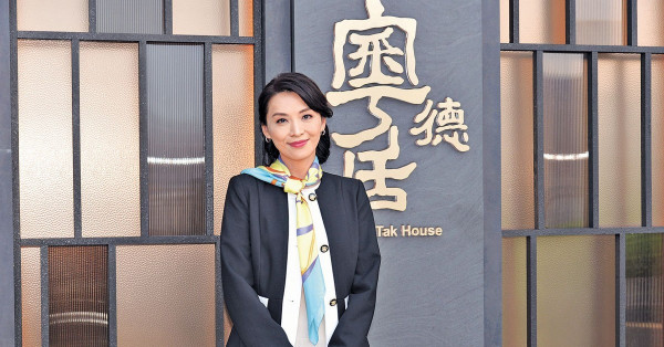 父親離世婚事押後 陳煒忍痛開工表現專業