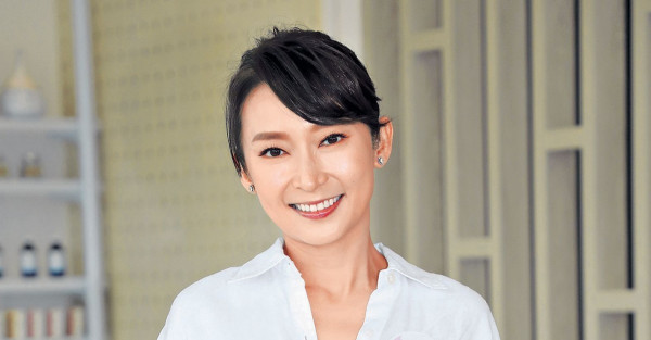 恨與好姊妹佘詩曼再拍劇 周家怡︰收平啲
