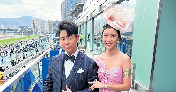 孖欣宜扮夫婦勁尷尬 許廷鏗恨演變態佬