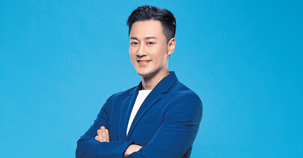 與李司棋「母子」隔空合體 林峯拍廣告曬靚仔樣嗌生疏