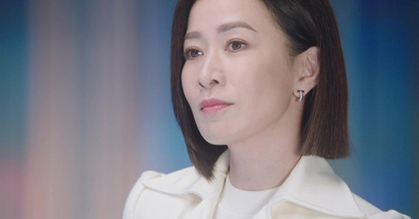TVB新聞女王｜內地打工仔轉佘詩曼Man姐Wallpaper！佘詩曼霸氣親回網民：你桌面的東西是被我的氣場嚇沒了嗎？