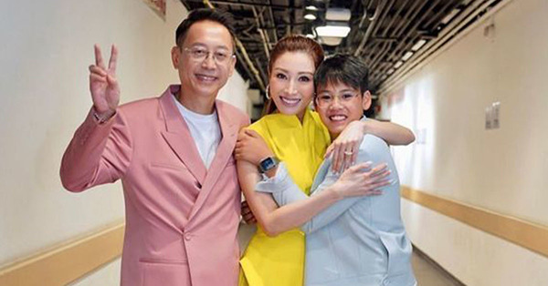 李嘉欣獨子Jayden暴風長成！有腦經營2個YouTube頻道！貪靚電髮染頭，網民冧爆留言直呼「老公」！