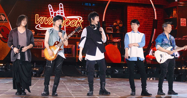 五月天中環露天演唱會頭場因暴雨提前完結！轉戰線上直播後台Encore安撫歌迷