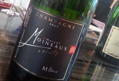 小型葡萄農香檳抬頭