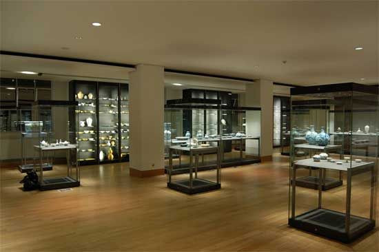 藝術品的出世紙