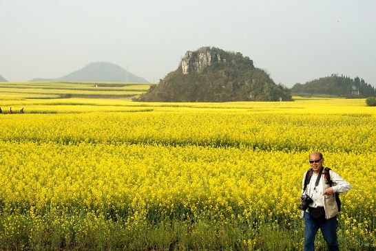 高原春之旅：滇黔邊地花如海