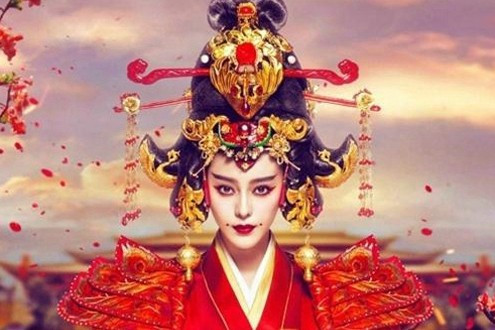 從武則天威儀談古今形象策略